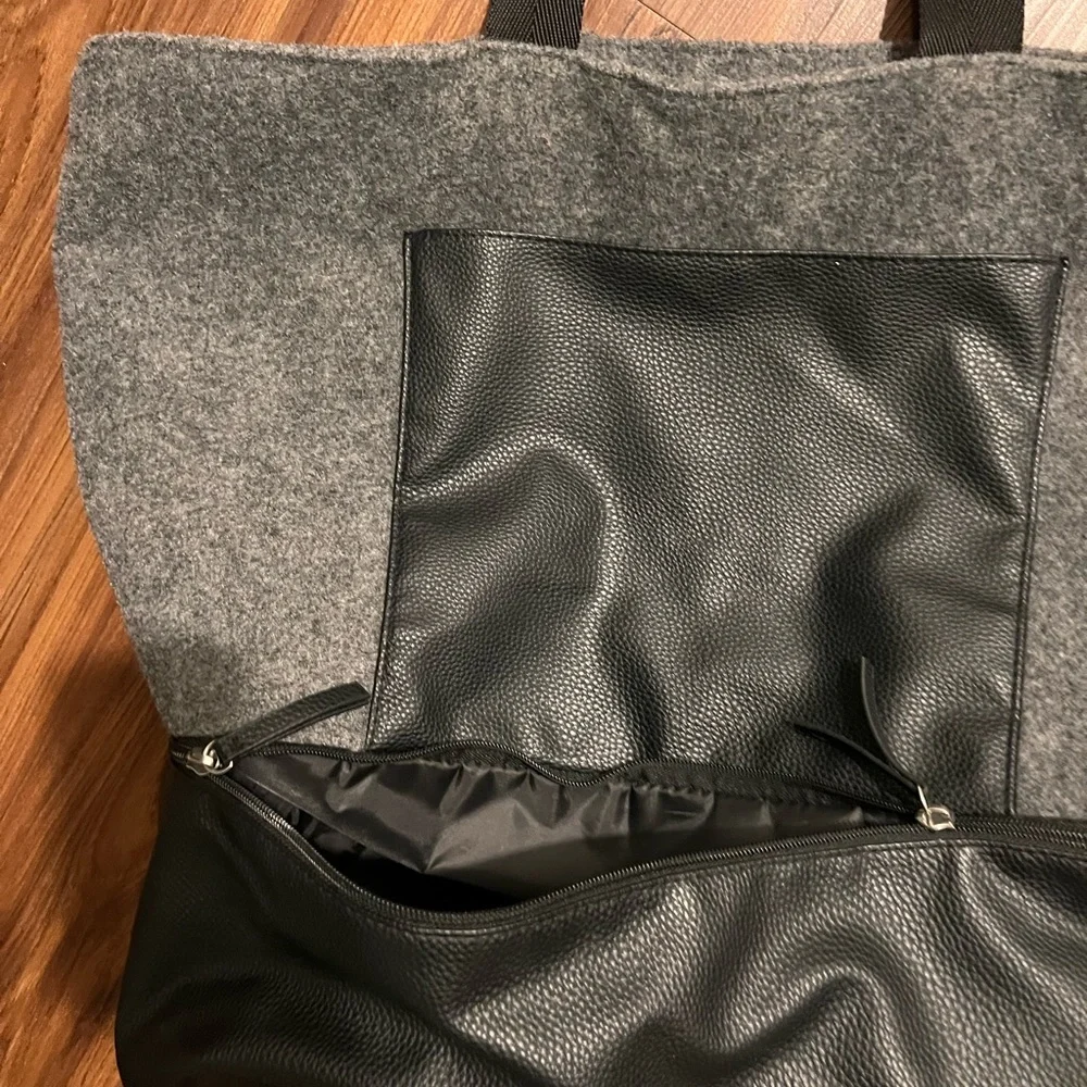 DSW BAG - Picture 3 of 4